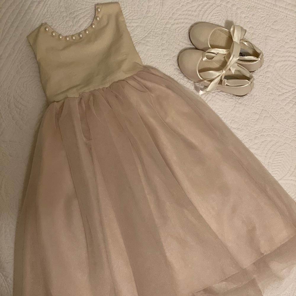 Elegant Ivory Flower girl dress w/ matching shoes
